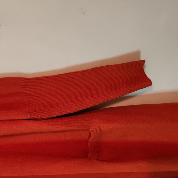 ZESICA  burnt orange open front cardigan - Picture 4 of 7